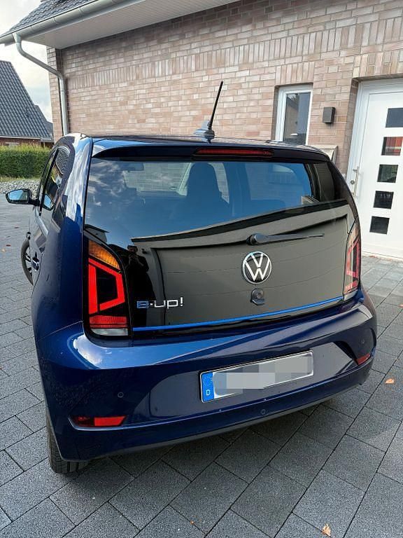 Gebraucht VW e-up! United 61 kW (83 PS) 2021 Blau Kleinwagen