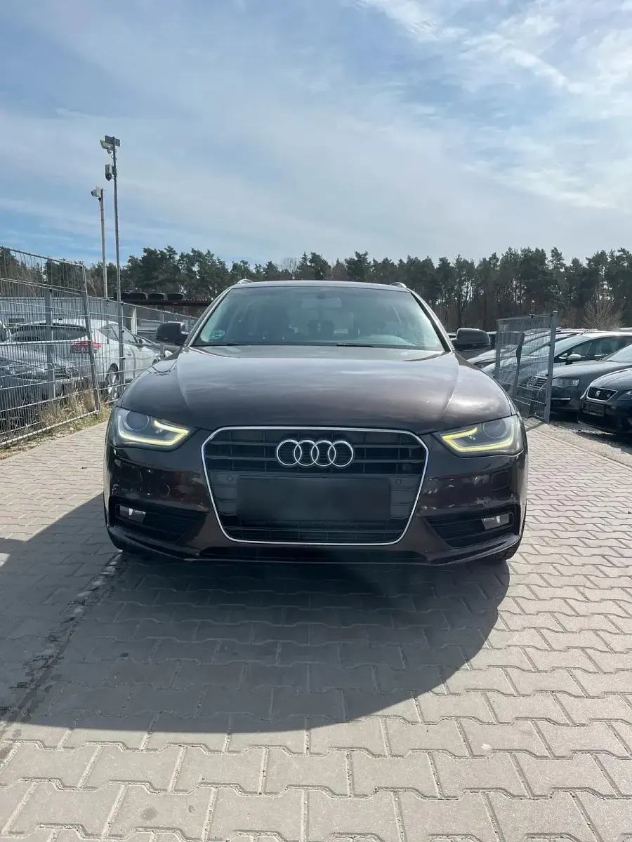 Second-hand Audi A4 150 CP (110 kW) 2013 Maro Break