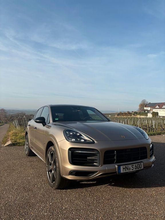 Gebraucht Porsche Cayenne S 441 PS (324 kW) 2019 Gold SUV