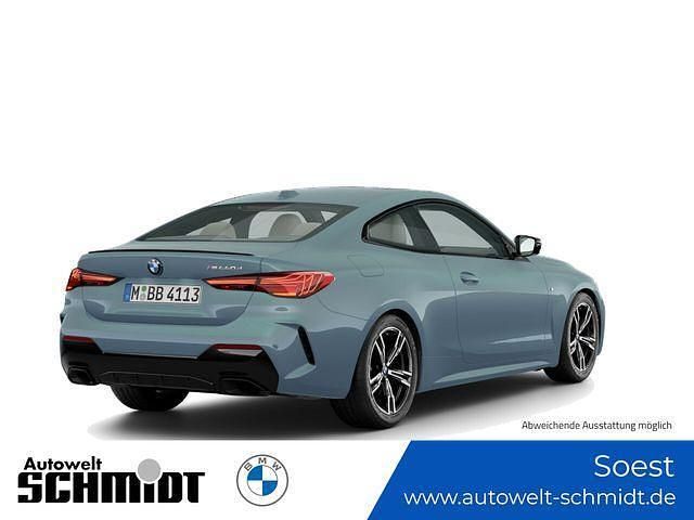 Gebraucht BMW M440 Comfort Edition 340 PS (250 kW) 2025 Cape york grün Limousine