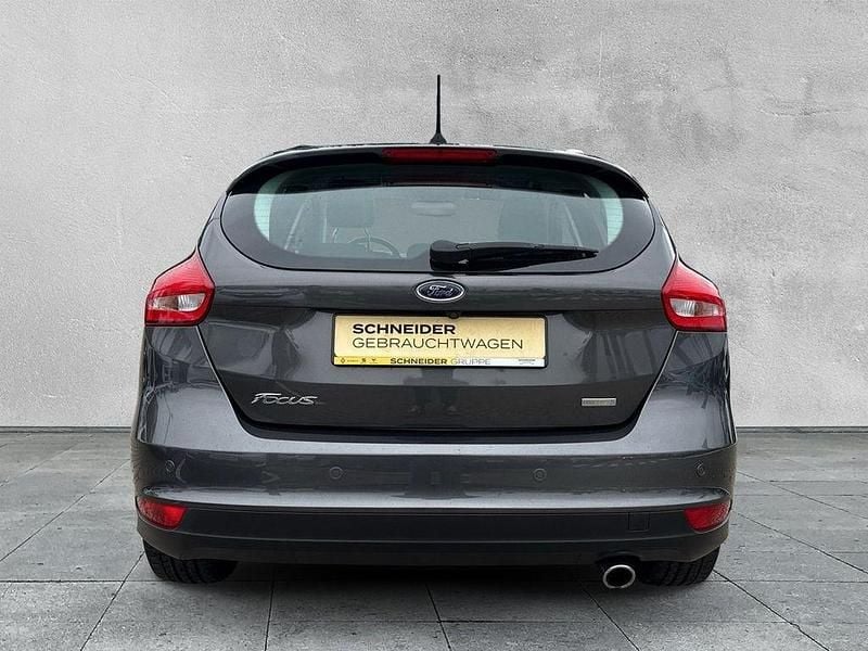 Gebraucht Ford Focus Titanium 150 PS (110 kW) 2018 Grau Limousine