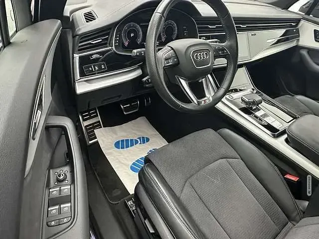 Gebraucht Audi Q7 S-Line 231 PS (169 kW) 2023 SUV