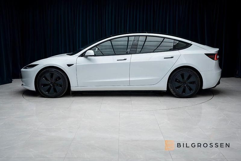 Gebraucht Tesla Model 3 366 kW (498 PS) 2023 Weiß Limousine