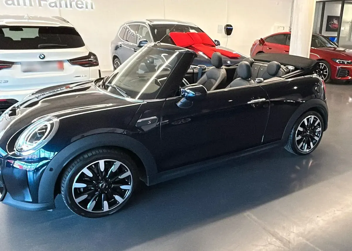 Gebraucht Mini Cooper S Cabriolet Classic 178 PS (130 kW) 2021 Schwarz Cabrio