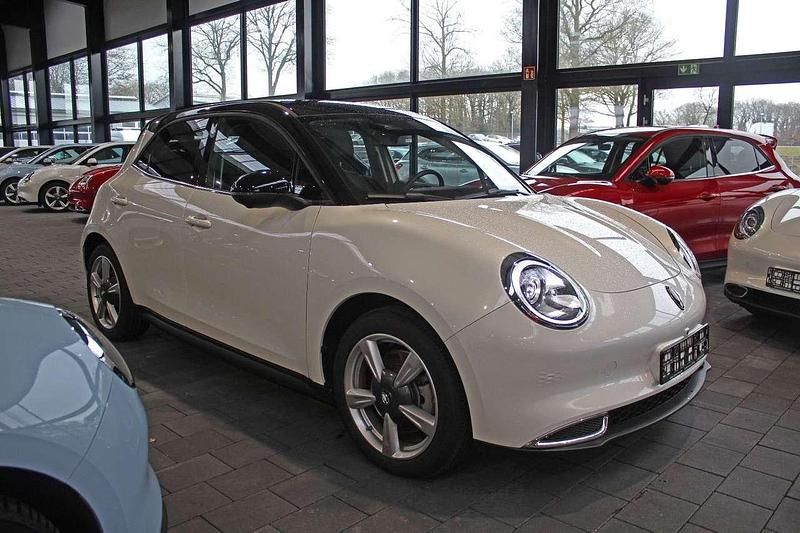 Gebraucht Ora Funky Cat 400 Pro 125 kW (171 PS) 2023 Weiss/schwarz Kleinwagen