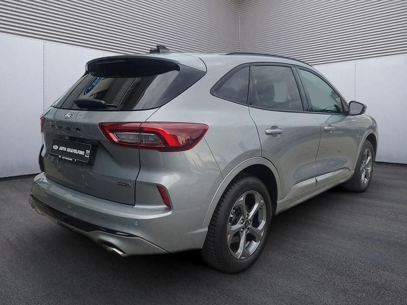 Gebraucht Ford Kuga 184 PS (135 kW) 2024 Silber SUV