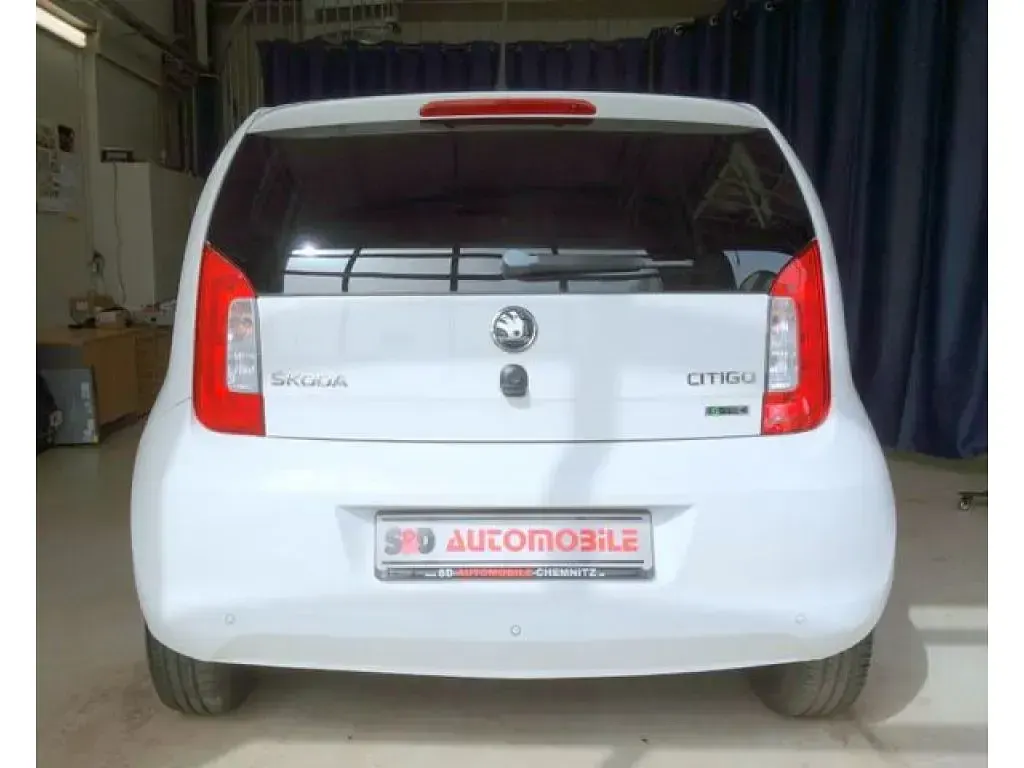 Gebraucht Skoda Citigo Ambition 68 PS (50 kW) 2015 Weiß Kleinwagen