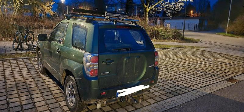 Gebraucht Suzuki Grand Vitara 129 PS (94 kW) 2010 Grün SUV