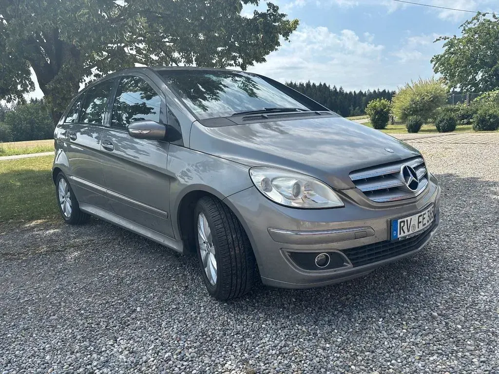 Gebraucht Mercedes B170 Edition 116 PS (85 kW) 2007 Silber Van / Kleinbus