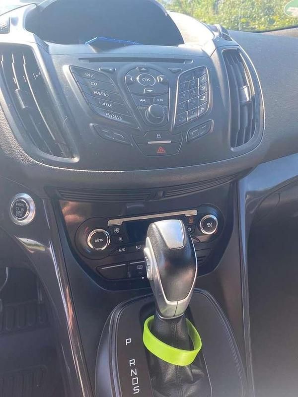 Gebraucht Ford Kuga Individual 163 PS (119 kW) 2014 SUV