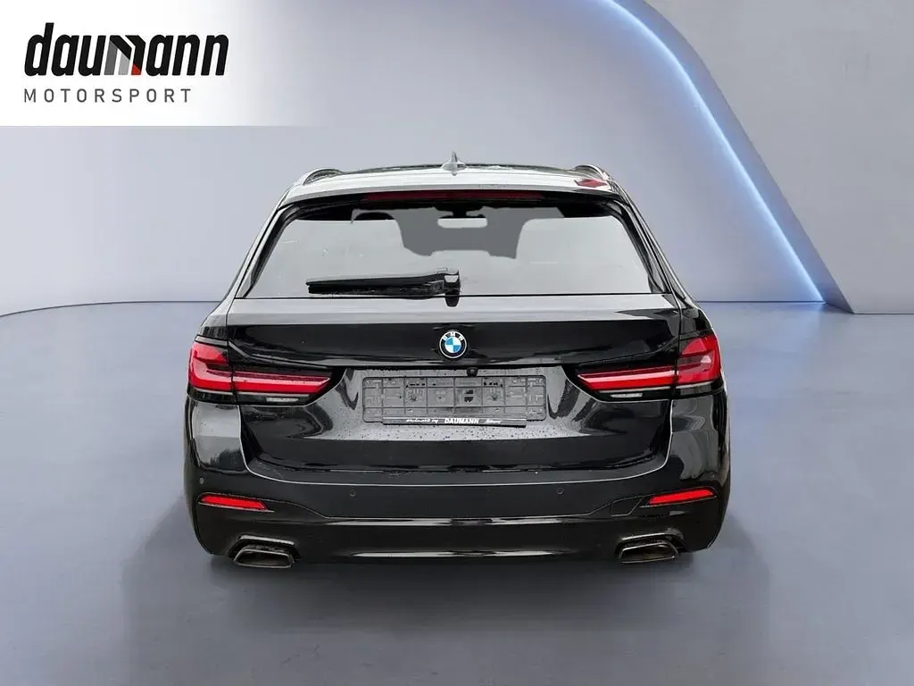 Gebraucht BMW 540 Exclusive 340 PS (250 kW) 2022 Schwarz Kombi