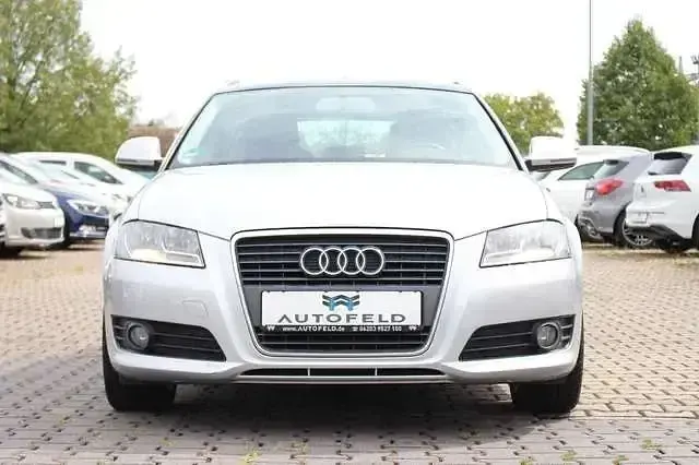 Gebraucht Audi A3 Ambition 105 PS (77 kW) 2009 Silber Kleinwagen