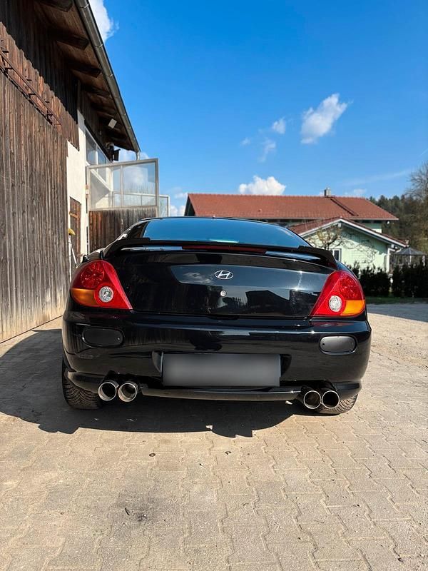 Gebraucht Hyundai Coupé 167 PS (122 kW) 2005 Schwarz Coupé