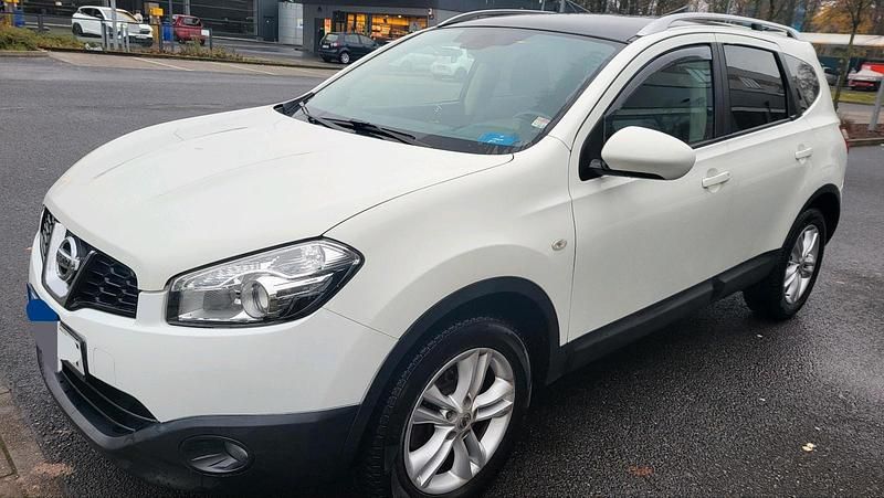 Weiß Gebraucht 2012 Nissan Qashqai +2 SUV | 10.000 € - Bild 1/4