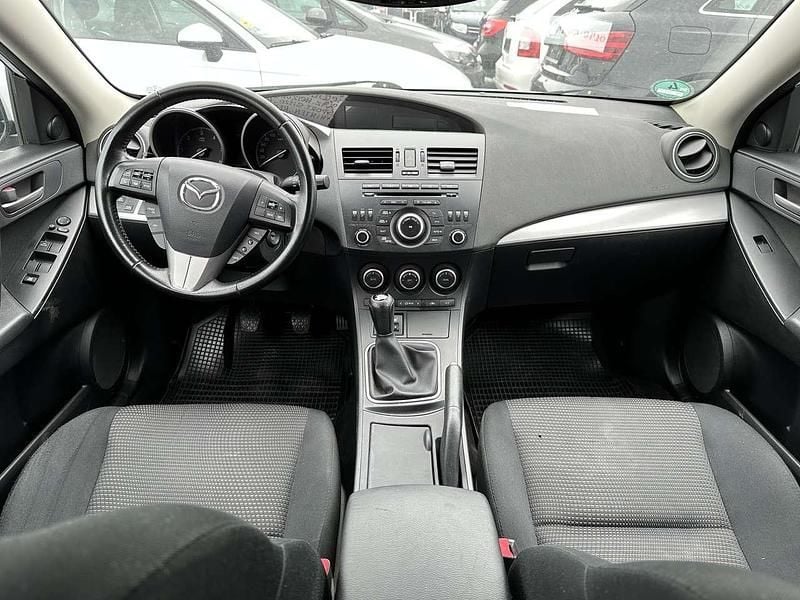 Gebraucht Mazda 3 116 PS (85 kW) 2012 Weiß Limousine