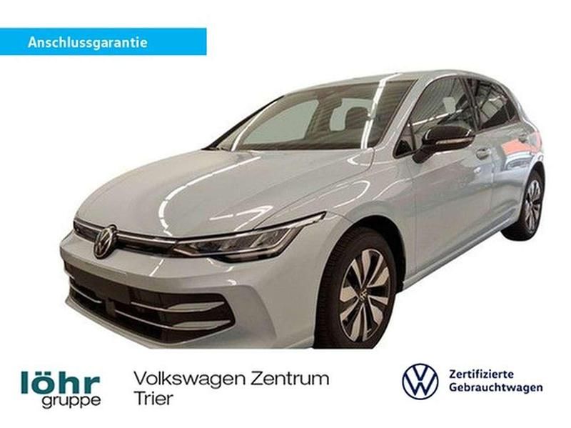 Crystal ice blue metallic Gebraucht 2025 VW Golf VIII Goal Limousine | 27.980 € (Superpreis) - Bild 1/3