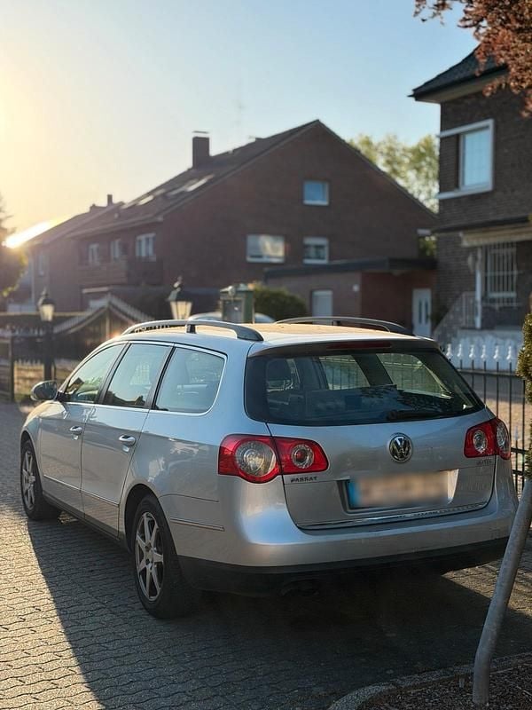 Second-hand VW Passat 170 CP (125 kW) 2007 Argintiu Break