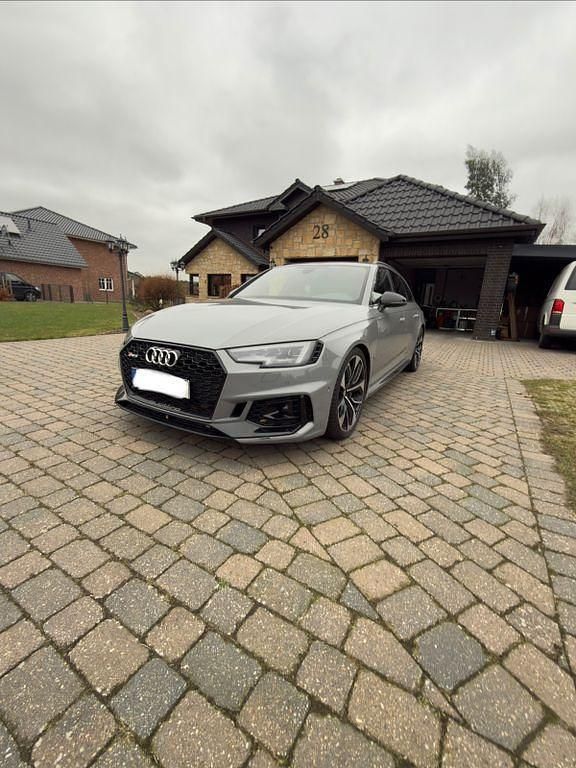 Gebraucht Audi RS4 Ambiente 450 PS (330 kW) 2018 Grau Kombi