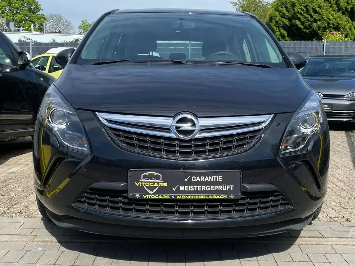 Gebraucht Opel Zafira Tourer Selection 120 PS (88 kW) 2017 Karbonschw graphitschw midnigh Van / Kleinbus