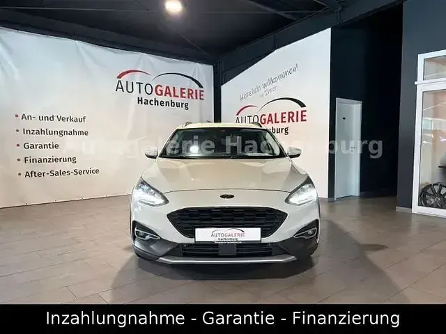 Gebraucht Ford Focus Active X 150 PS (110 kW) 2020 Weiß Limousine