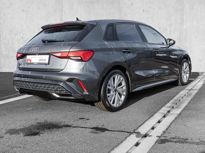 Gebraucht Audi A3 S-Line 150 PS (110 kW) 2025 Daytonagrau perleffekt Limousine