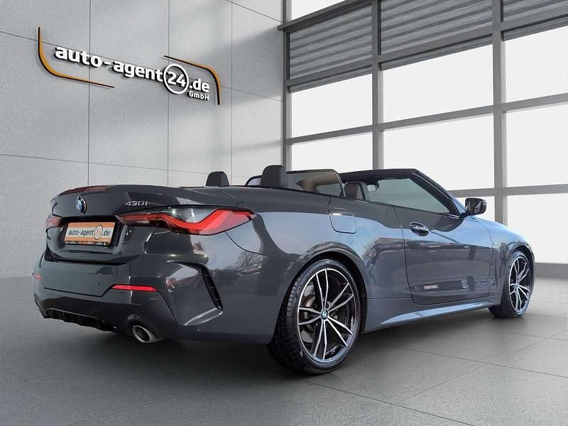 Gebraucht BMW 430 Cabriolet M Sport 245 PS (180 kW) 2023 Dravitgrau metallic Cabrio