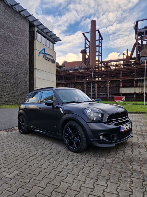 Schwarz Gebraucht 2014 Mini Cooper SD Countryman SUV | 11.900 € (Teuer) - Bild 1/4
