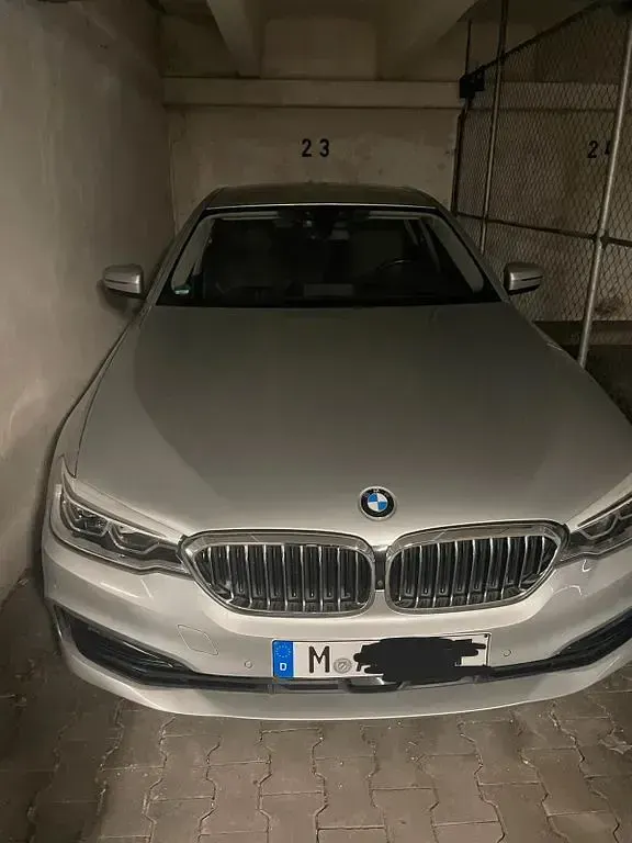 Gebraucht BMW 530 265 PS (194 kW) 2017 Silber Limousine