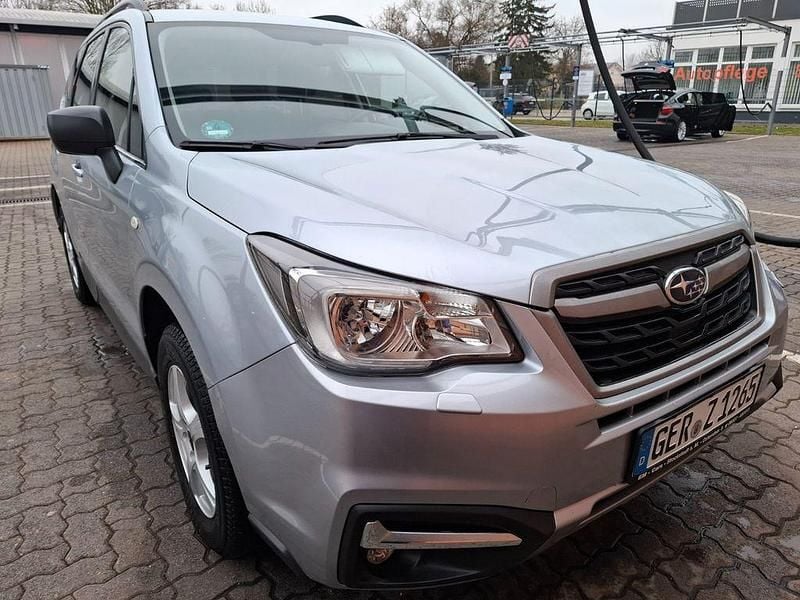 Gebraucht Subaru Forester Active 147 PS (108 kW) 2017 Grau SUV