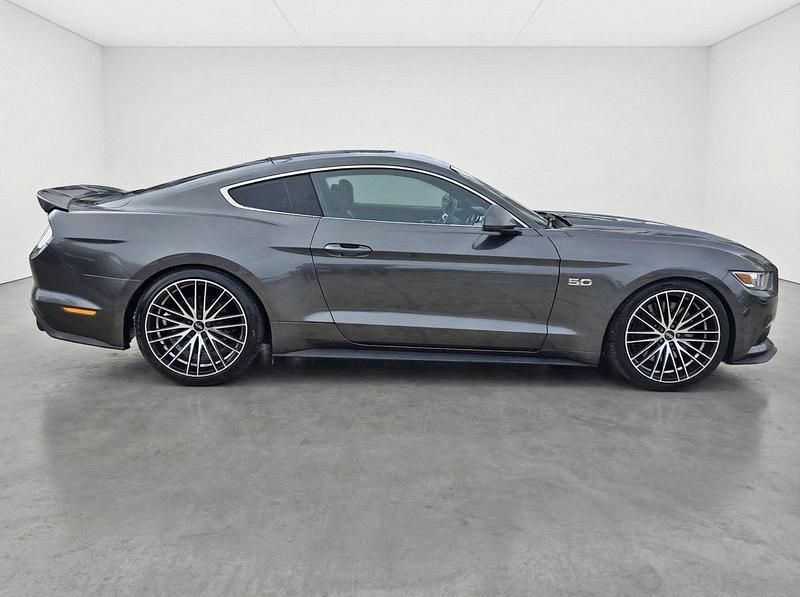 Second-hand Ford Mustang GT 422 CP (310 kW) 2017 Gri Coupe