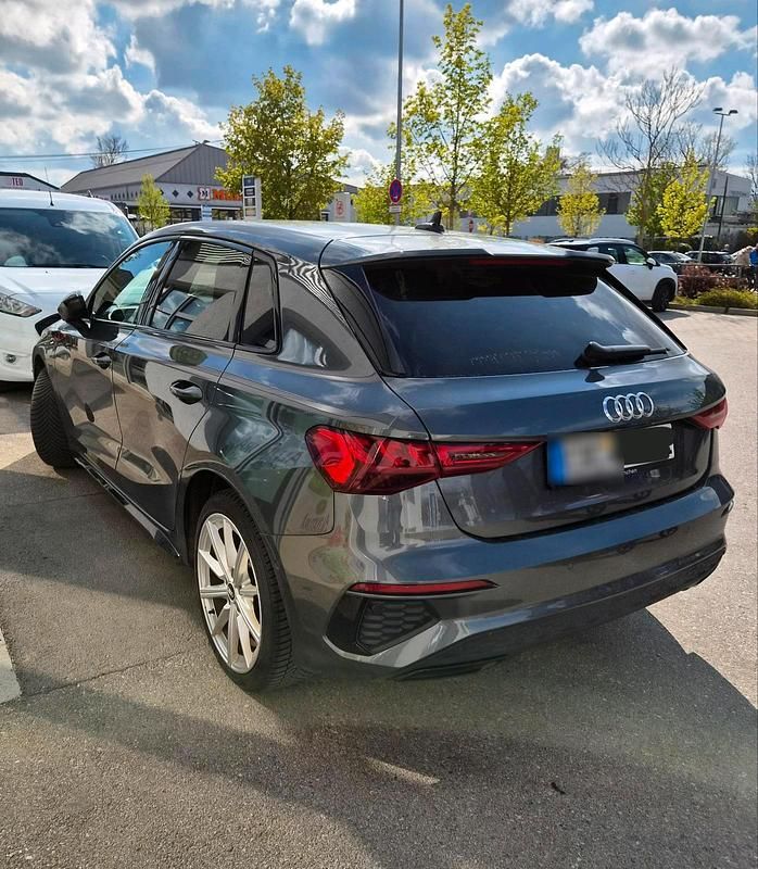 Gebraucht Audi A3 S-Line 150 PS (110 kW) 2021 Grau Limousine
