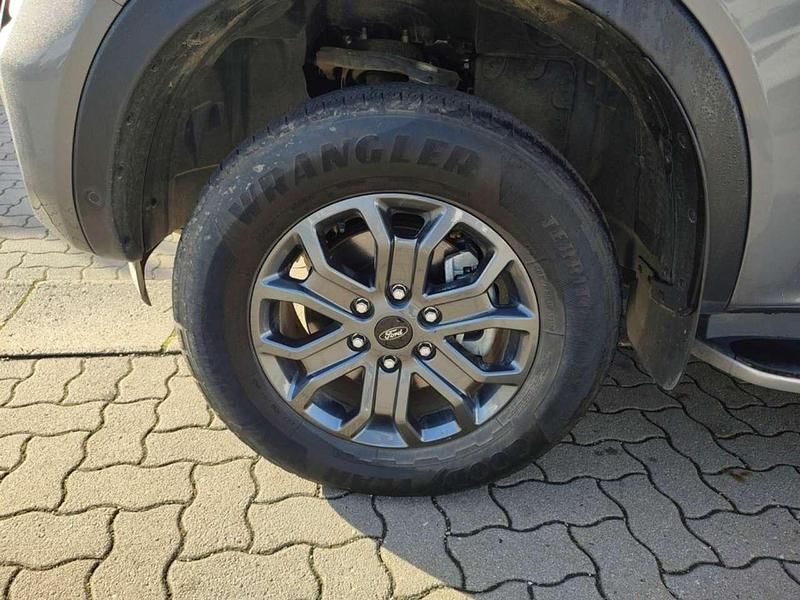 Gebraucht Ford Ranger Wildtrack 241 PS (177 kW) 2024 Carbonized gray/asher gray Pickup