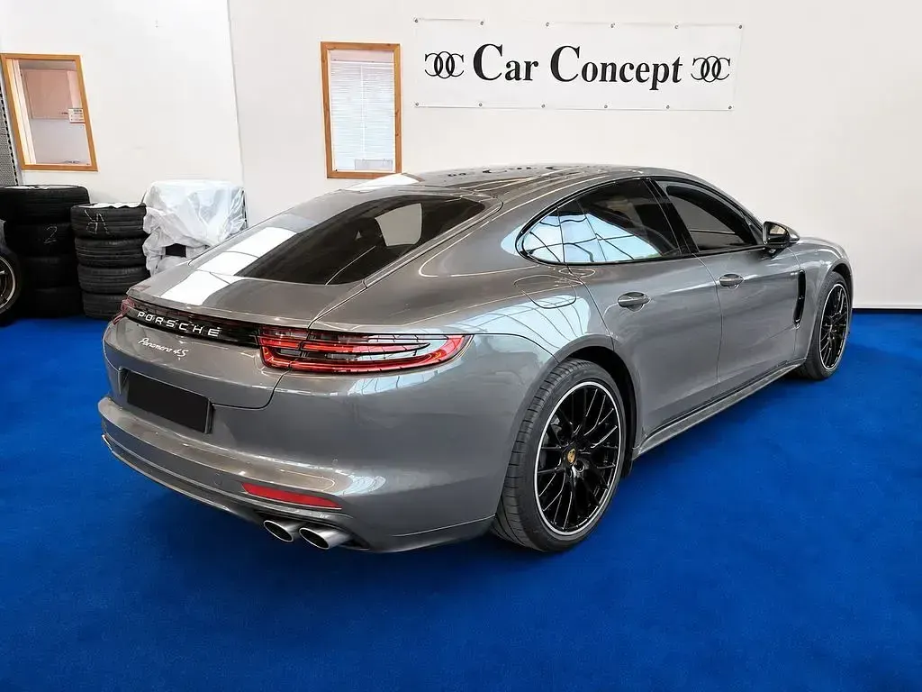Gebraucht Porsche Panamera 4S 441 PS (324 kW) 2017 Grau Kleinwagen