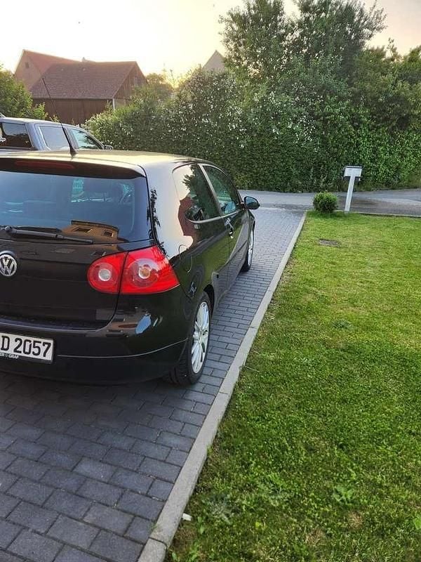 Gebraucht 2006 VW Golf V GT Limousine | 800 € (Superpreis) - Bild 1/4