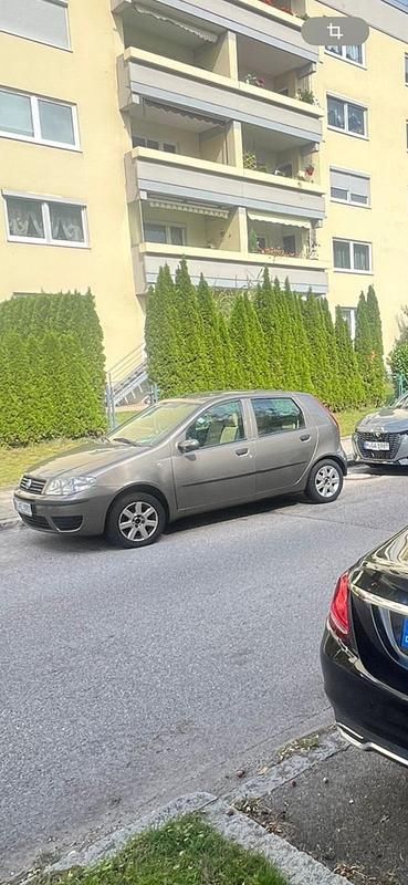 Braun Gebraucht 2005 Fiat Punto Kleinwagen | 200 € (Superpreis) - Bild 1/1