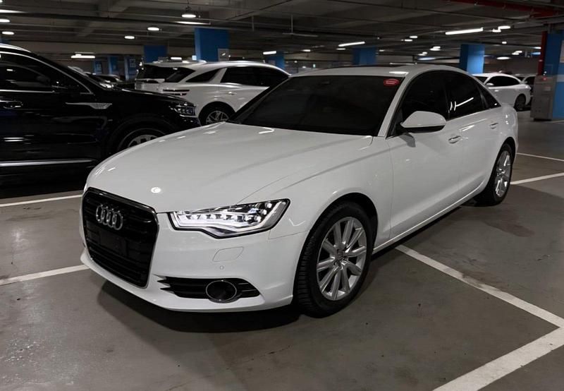 Gebraucht Audi A6 Premium 245 PS (180 kW) 2015 Weiß Limousine