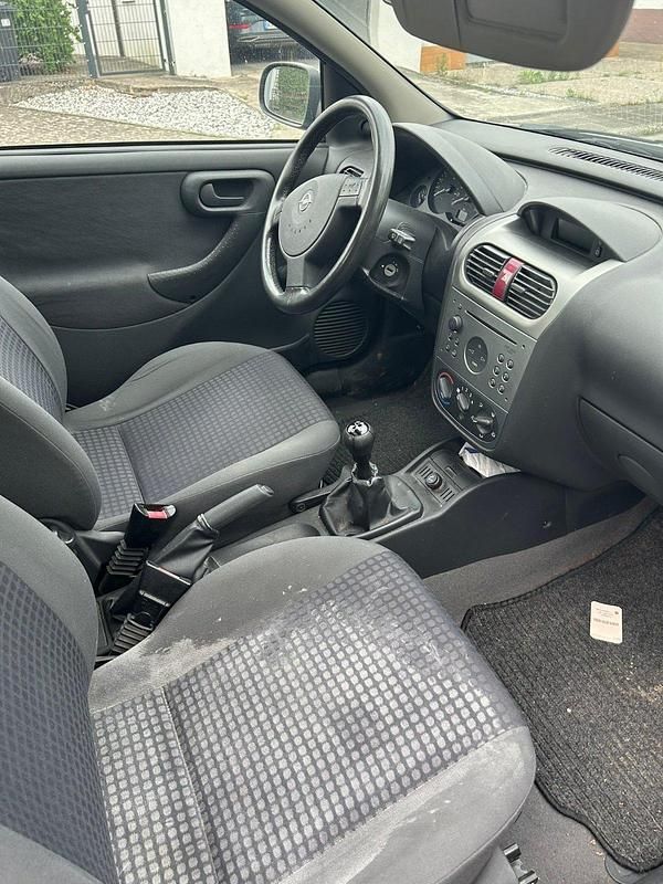 Gebraucht 2002 Opel Corsa Kleinwagen | 1.500 € - Bild 1/4