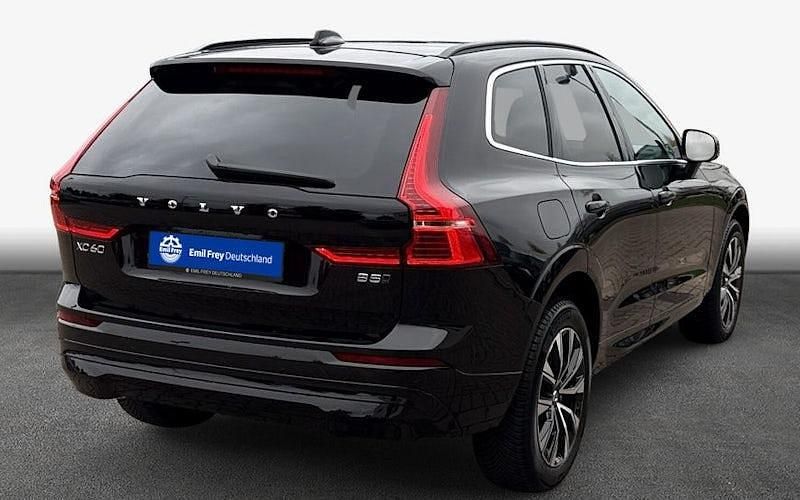 Gebraucht Volvo XC60 Core 250 PS (183 kW) 2024 Schwarz SUV