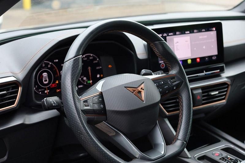 Gebraucht Cupra Leon VZ 300 PS (220 kW) 2022 Grau Kombi