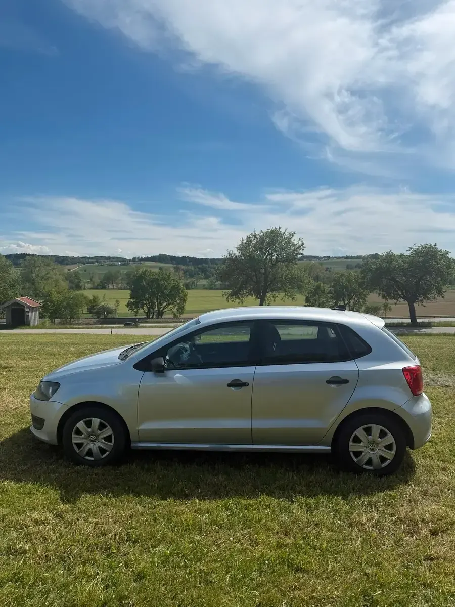 Usata VW Polo 75 CV (55 kW) 2011 Argento Utilitaria