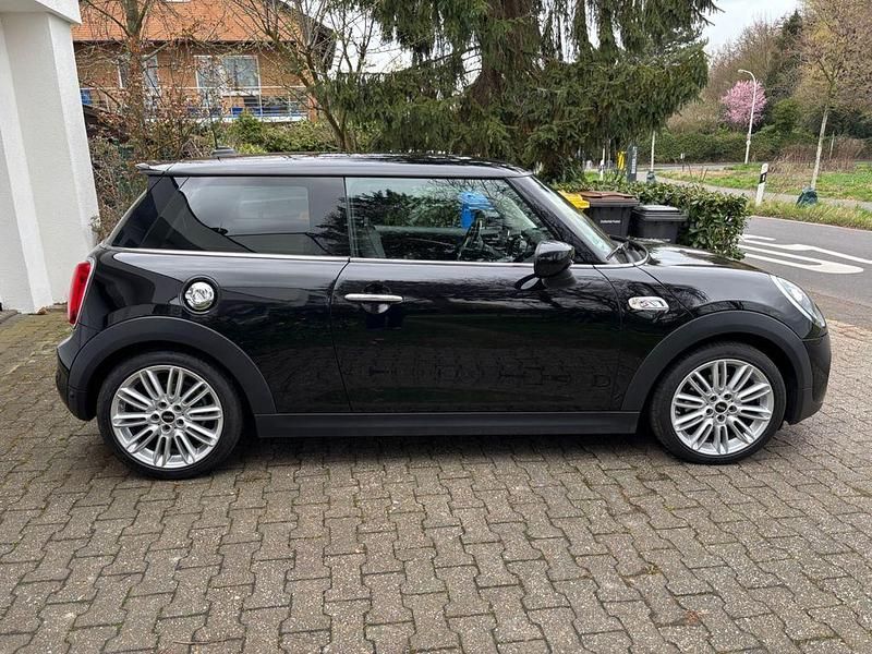 Gebraucht Mini Cooper S 192 PS (141 kW) 2020 Schwarz Kleinwagen