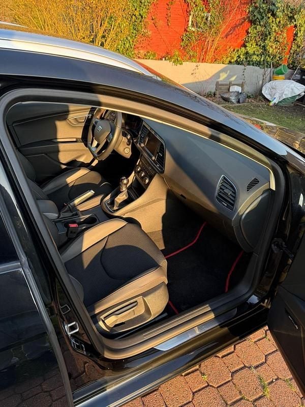 Gebraucht Seat Leon ST FR 150 PS (110 kW) 2016 Schwarz Kombi