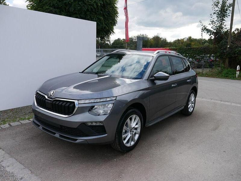 Neu Skoda Kamiq 150 PS (110 kW) 2025 Grau SUV