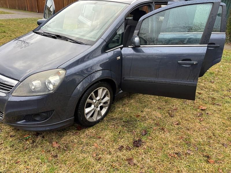 Gebraucht Opel Zafira 105 PS (77 kW) 2007 Blau Van / Kleinbus