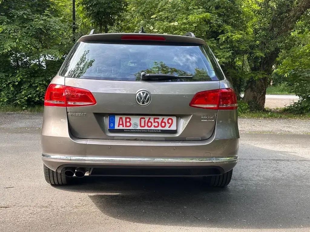 Gebraucht VW Passat Highline 170 PS (125 kW) 2011 Beige Kombi