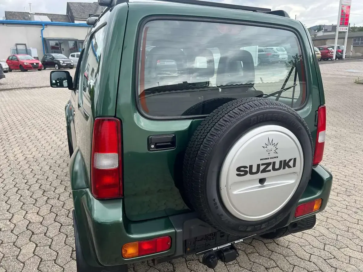 Gebraucht Suzuki Jimny Ranger 86 PS (63 kW) 2009 Grün SUV