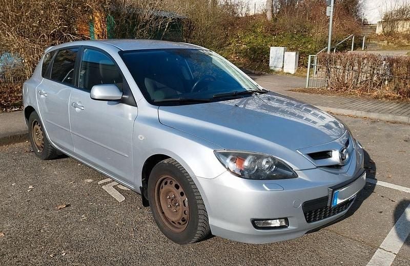 Silber Gebraucht 2009 Mazda 3 Center-Line Limousine | 1.850 € (Superpreis) - Bild 1/4