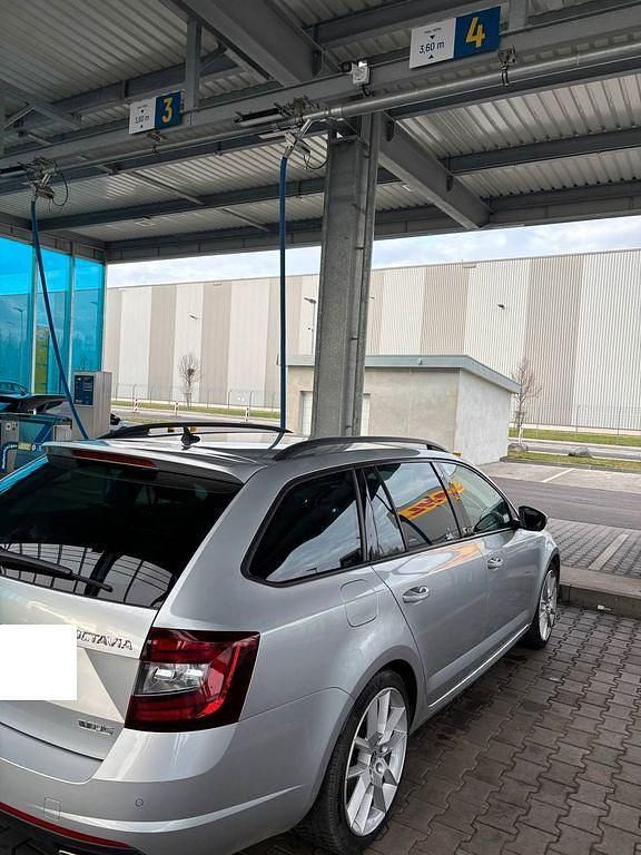 Gebraucht Skoda Octavia RS 184 PS (135 kW) 2018 Silber Kombi