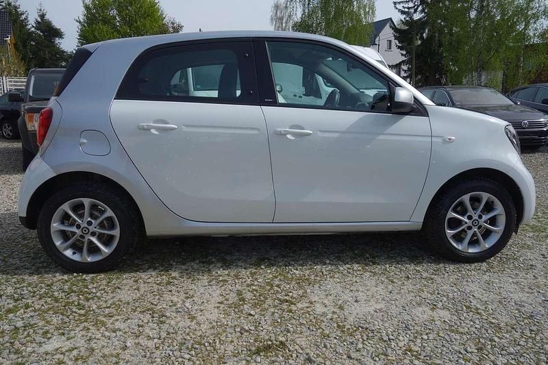 Usata Smart ForFour 90 CV (66 kW) 2018 Grigio Utilitaria
