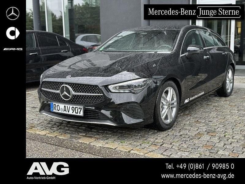 Schwarz Gebraucht 2025 Mercedes CLA180 Shooting Brake Progressive Kombi | 31.800 € (Fairer Preis) - Bild 1/4